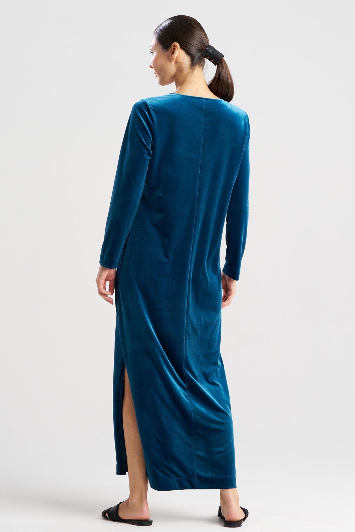Natori Natalie Velvet Lounger