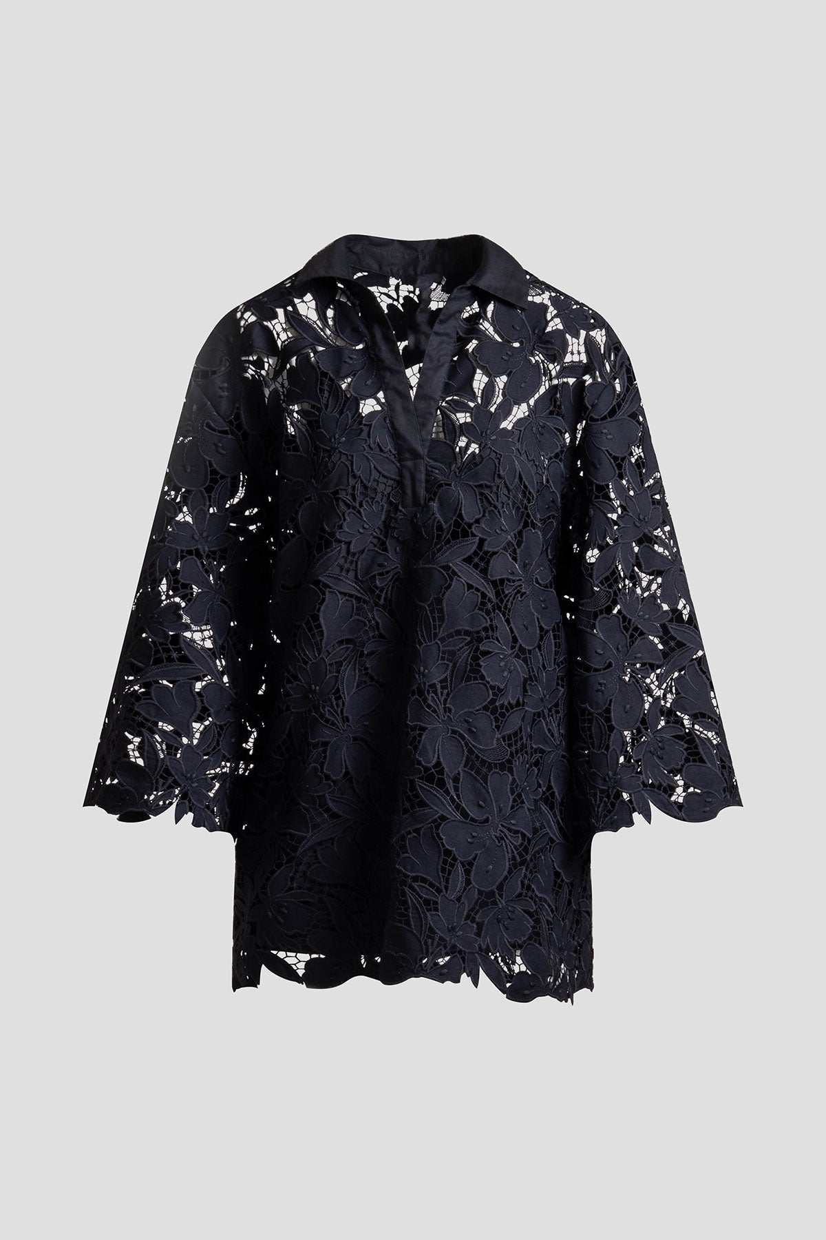 Natori Peony Floral Lace Pull Over Tunic