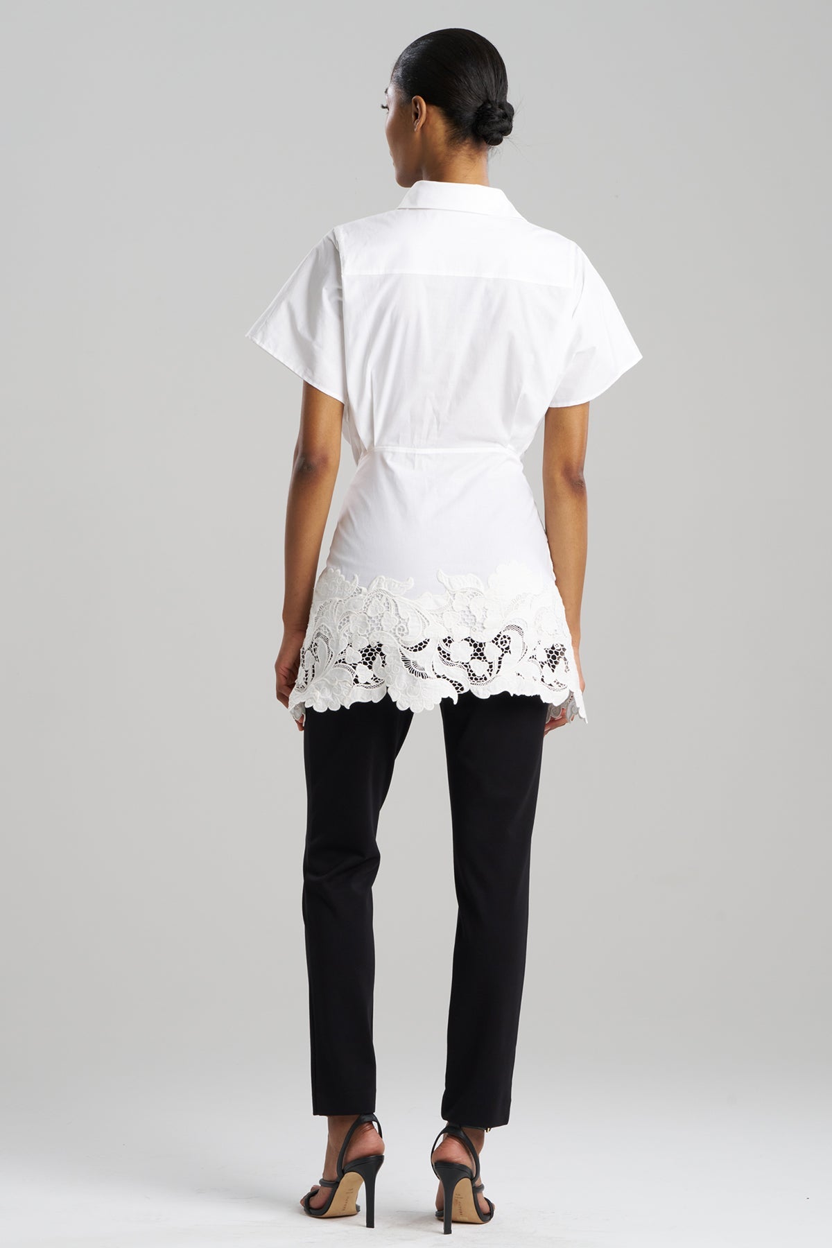 Natori Kumo Embroidery Applique Kimono Wrap Shirt