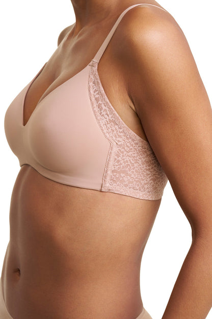 Natori Pretty Smooth Smoothing Wireless T-Shirt Bra