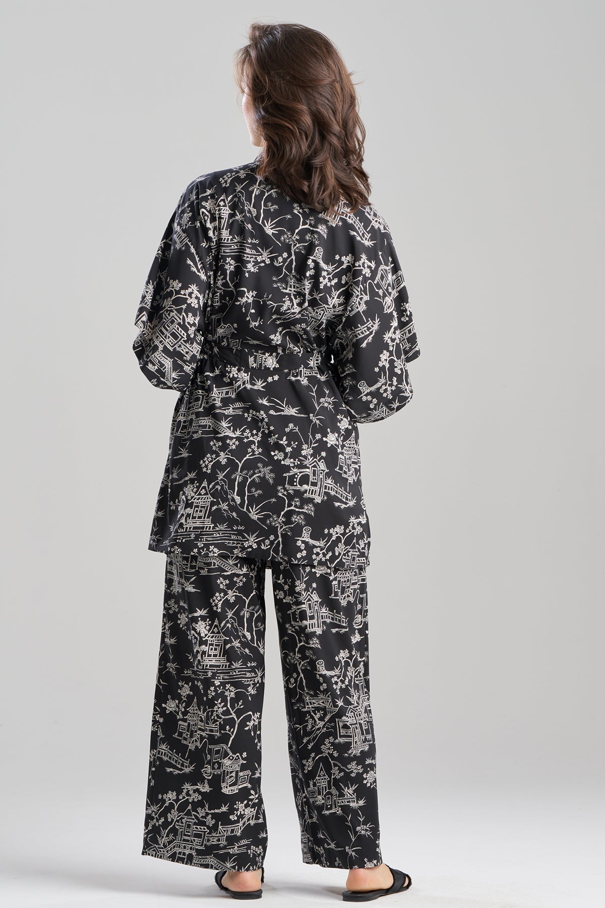 Natori Toile Printed Satin Wrap