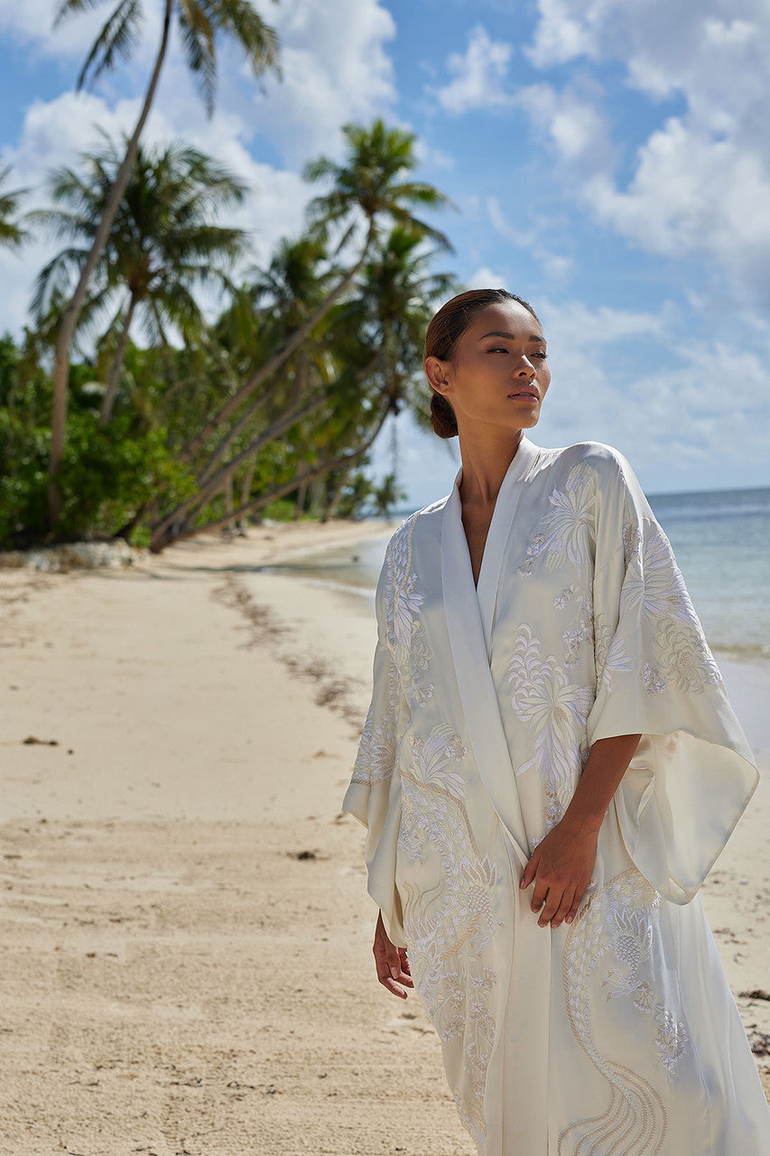 Natori Buy Key Essentials Embroidered Silk Robe in Warm White Online