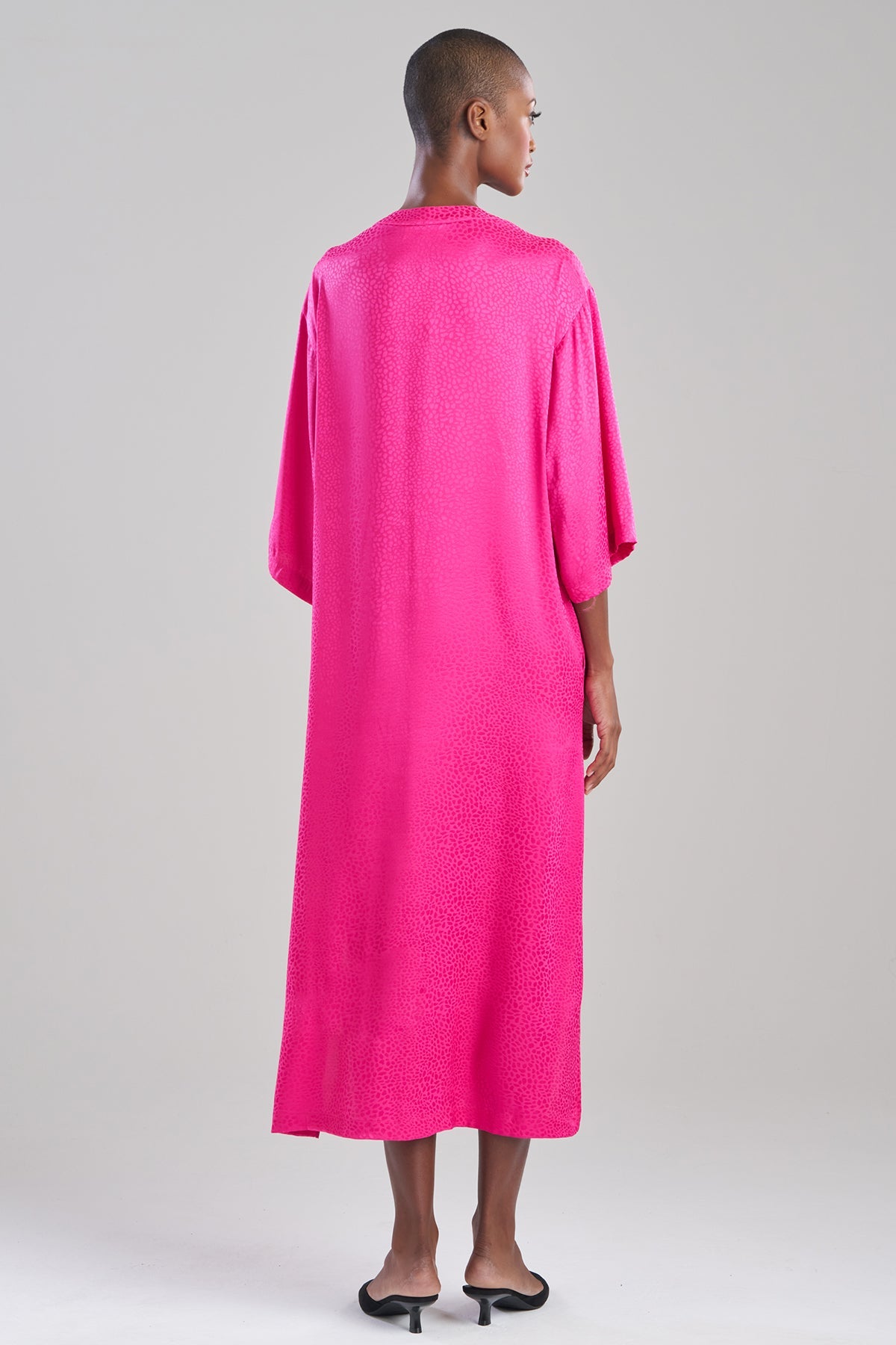 Natori Wilderness Satin Jacquard Caftan