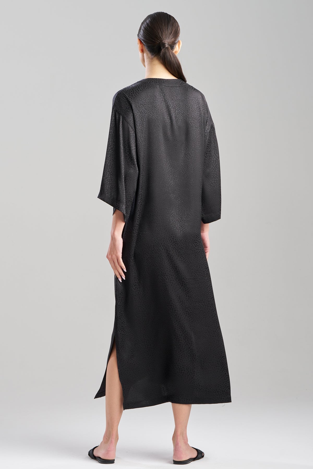 Natori Wilderness Satin Jacquard Caftan