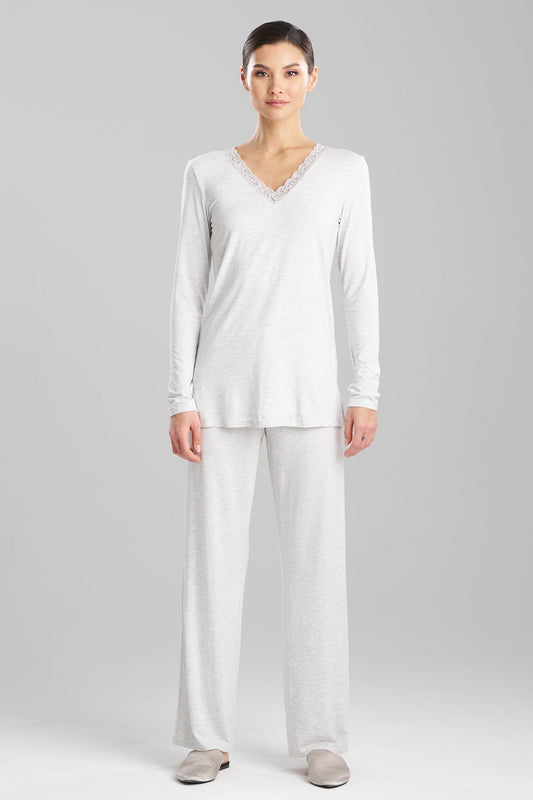 Natori Feathers Essentials Lenzing™ Ecovero™ Viscose Long Sleeve Lace PJ