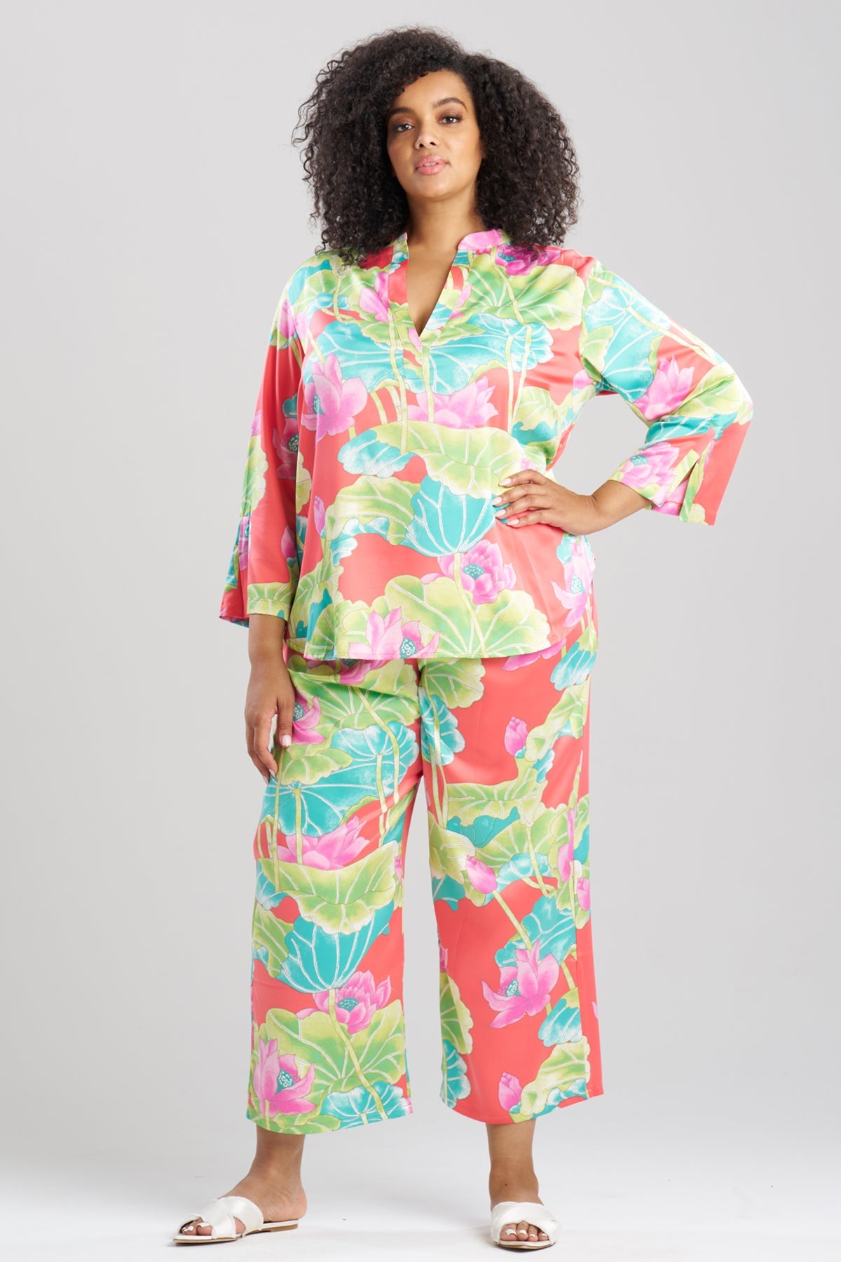 Natori Ascendant Lotus Printed Satin Mandarin PJ Set