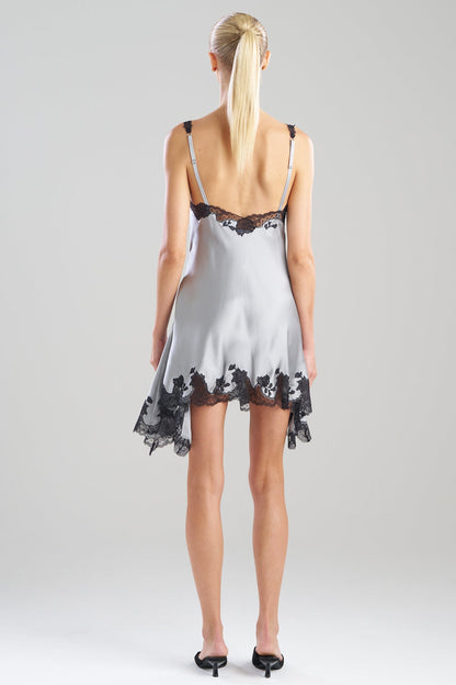 Natori Lolita Lace V-Neck Silk Chemise
