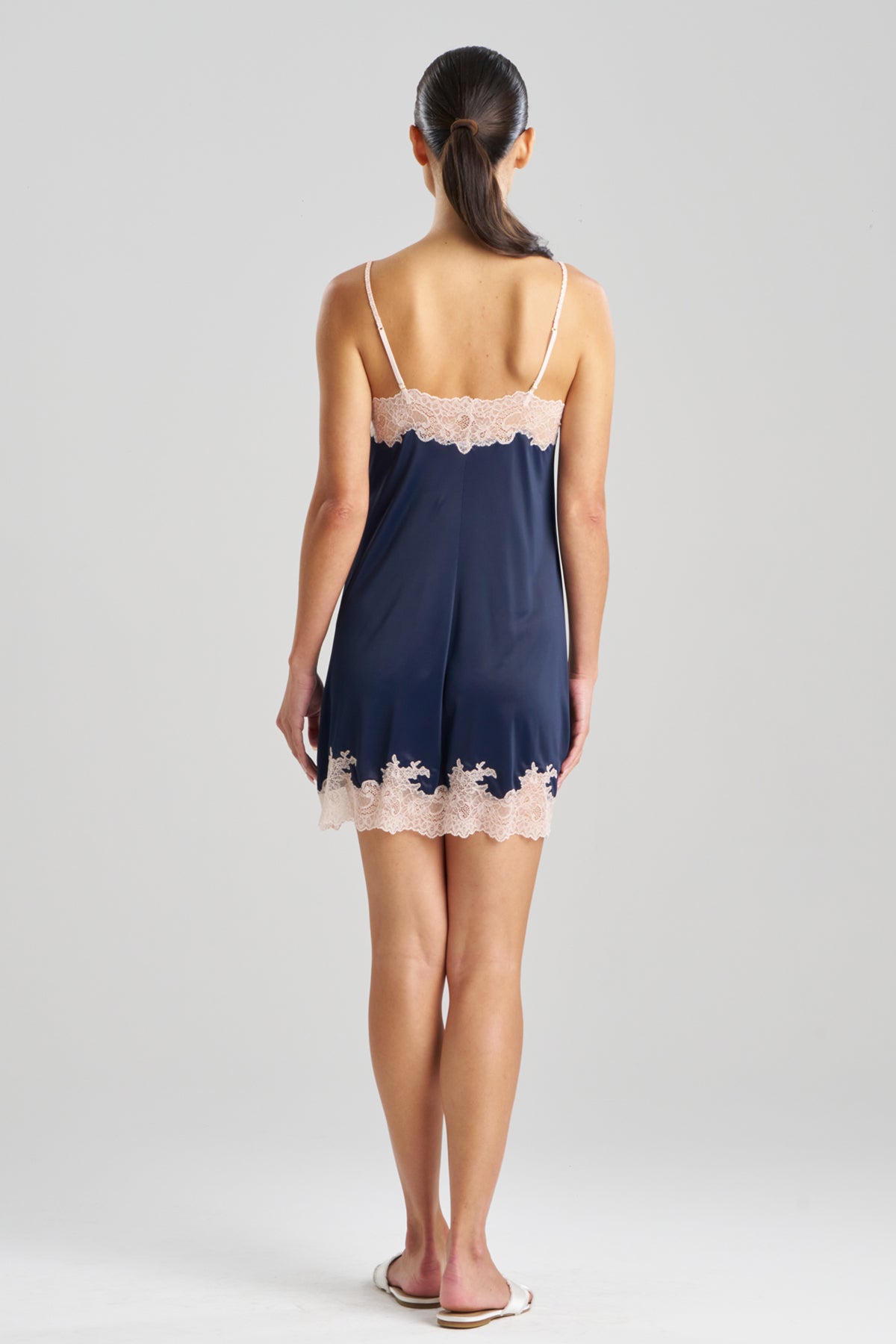Natori Enchant Chemise - Basics