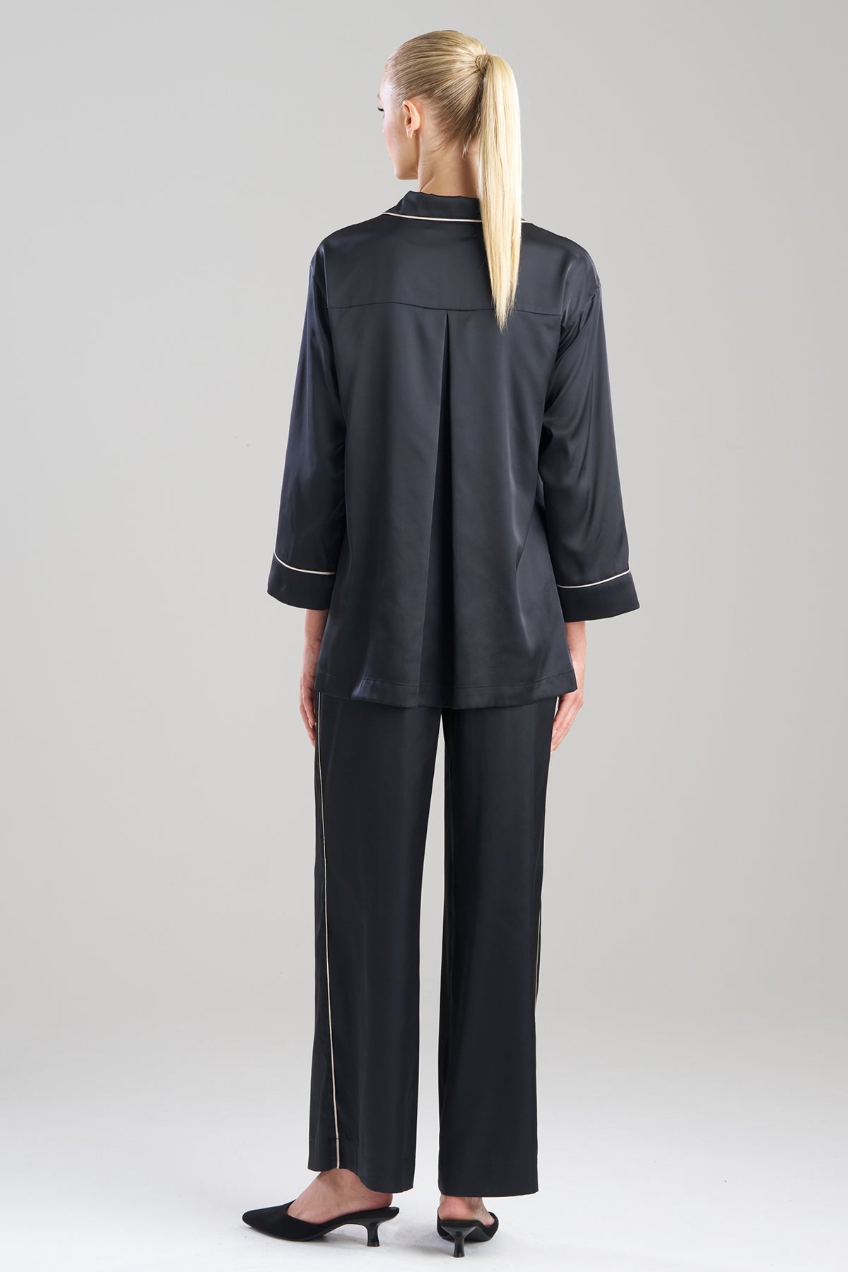 Natori Satin Essentials Oversized Notch Shirt