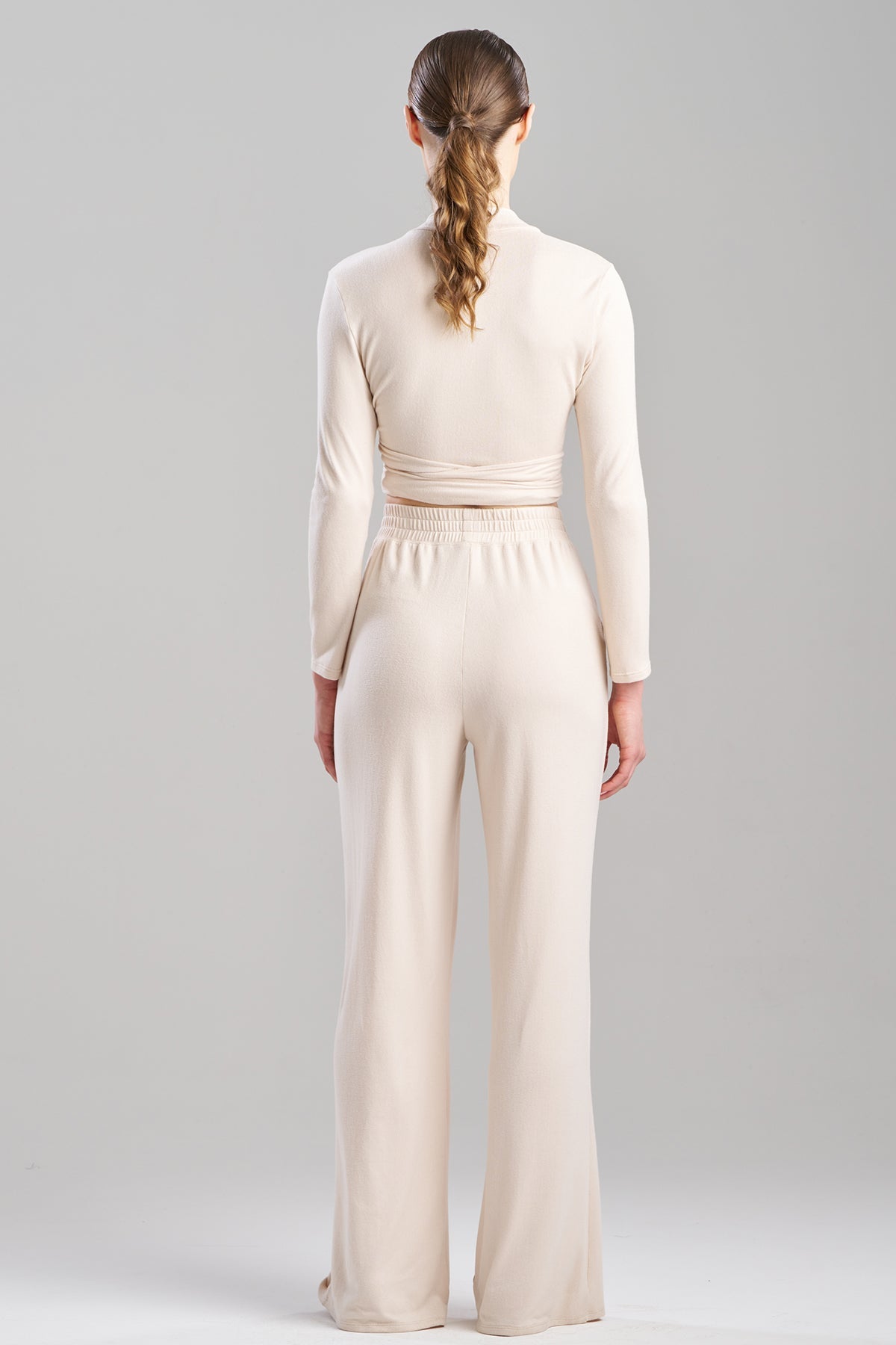 Natori Bliss Essentials Ballet Wrap