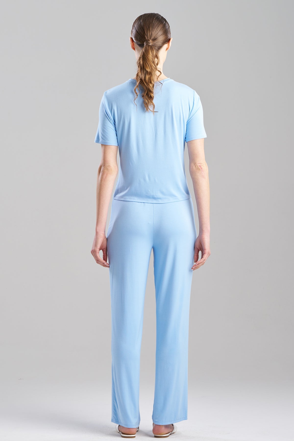 Natori Feathers Essentials Lenzing™ Ecovero™ Viscose Crew Neck PJ