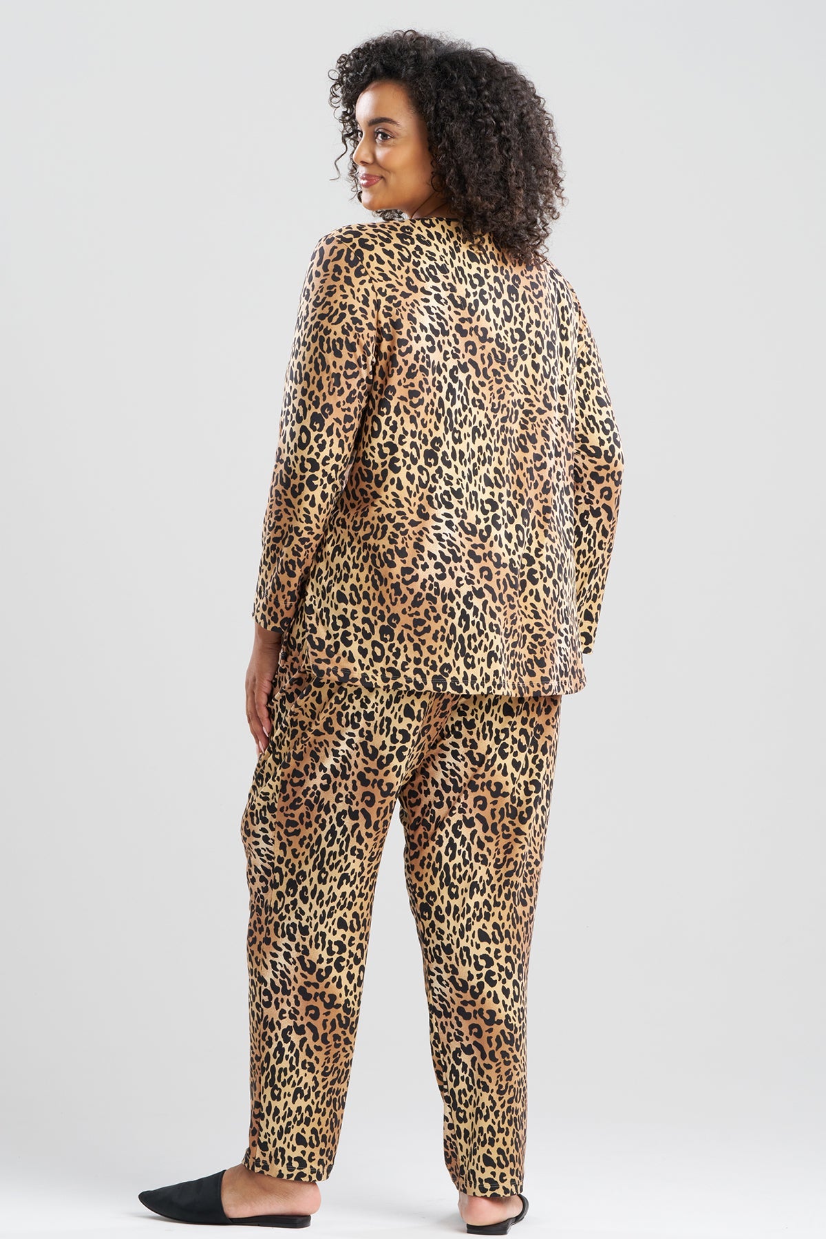 Natori Exotic Animal Cozy Knit V-Neck PJ