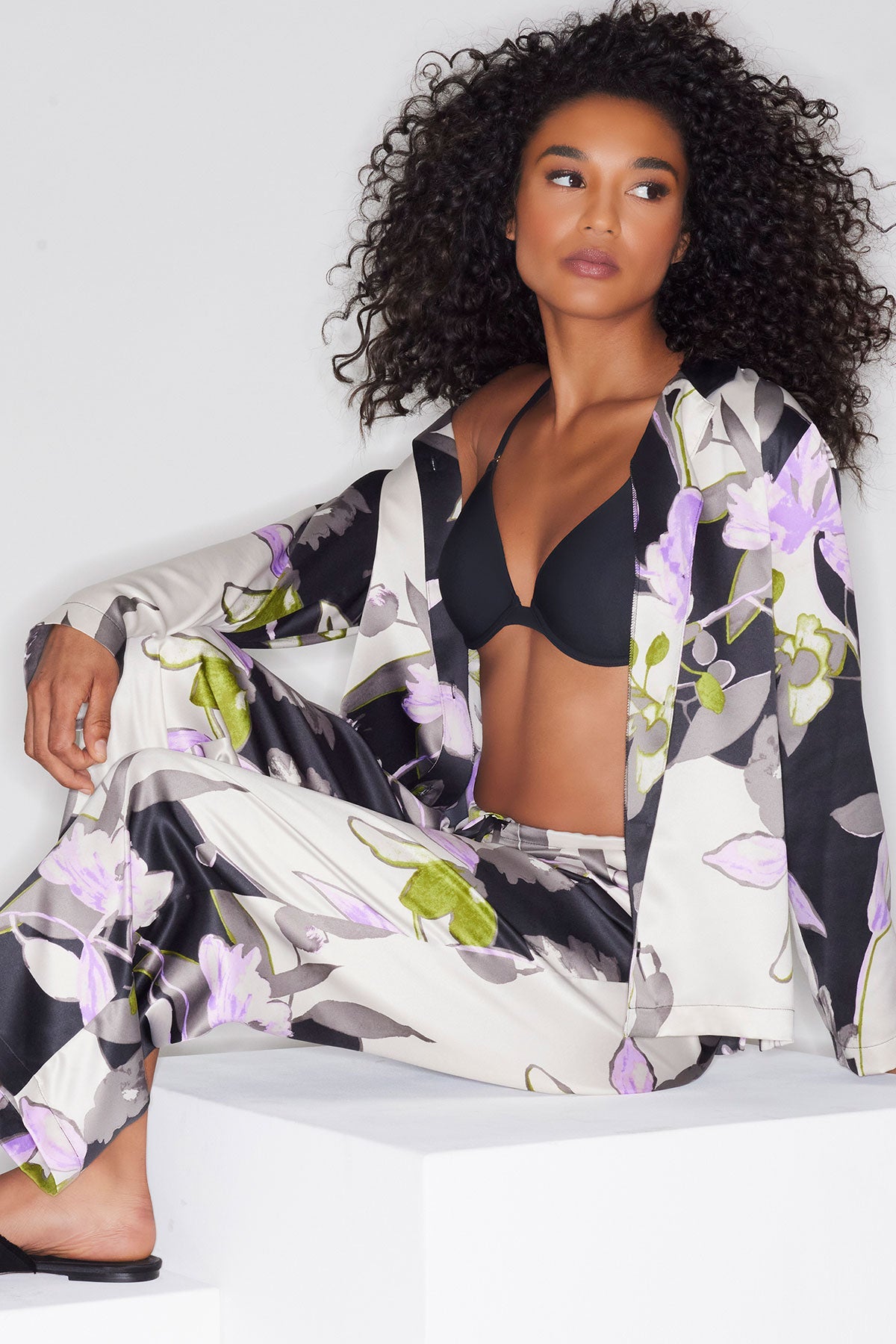Natori Tsubaki Satin Notch PJ