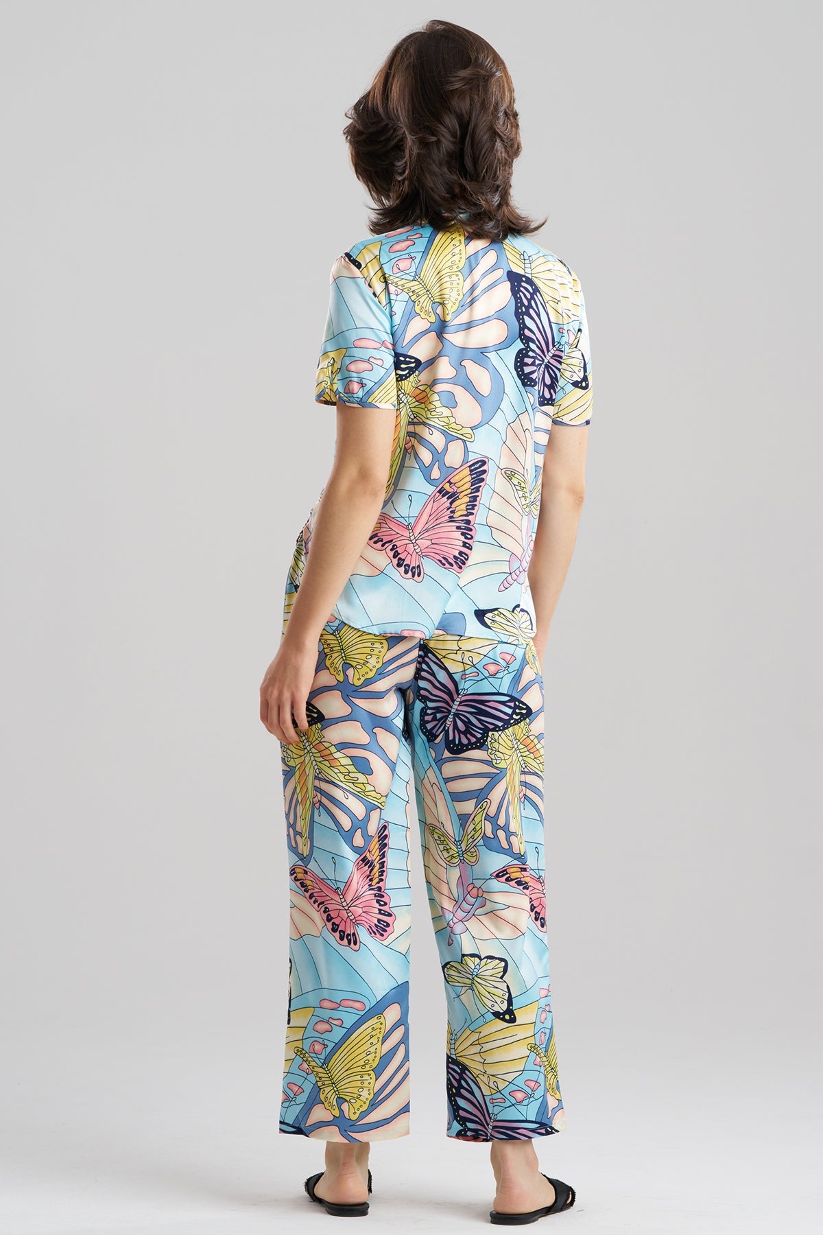Natori Papillon Printed Satin Mandarin Short Sleeve PJ Set