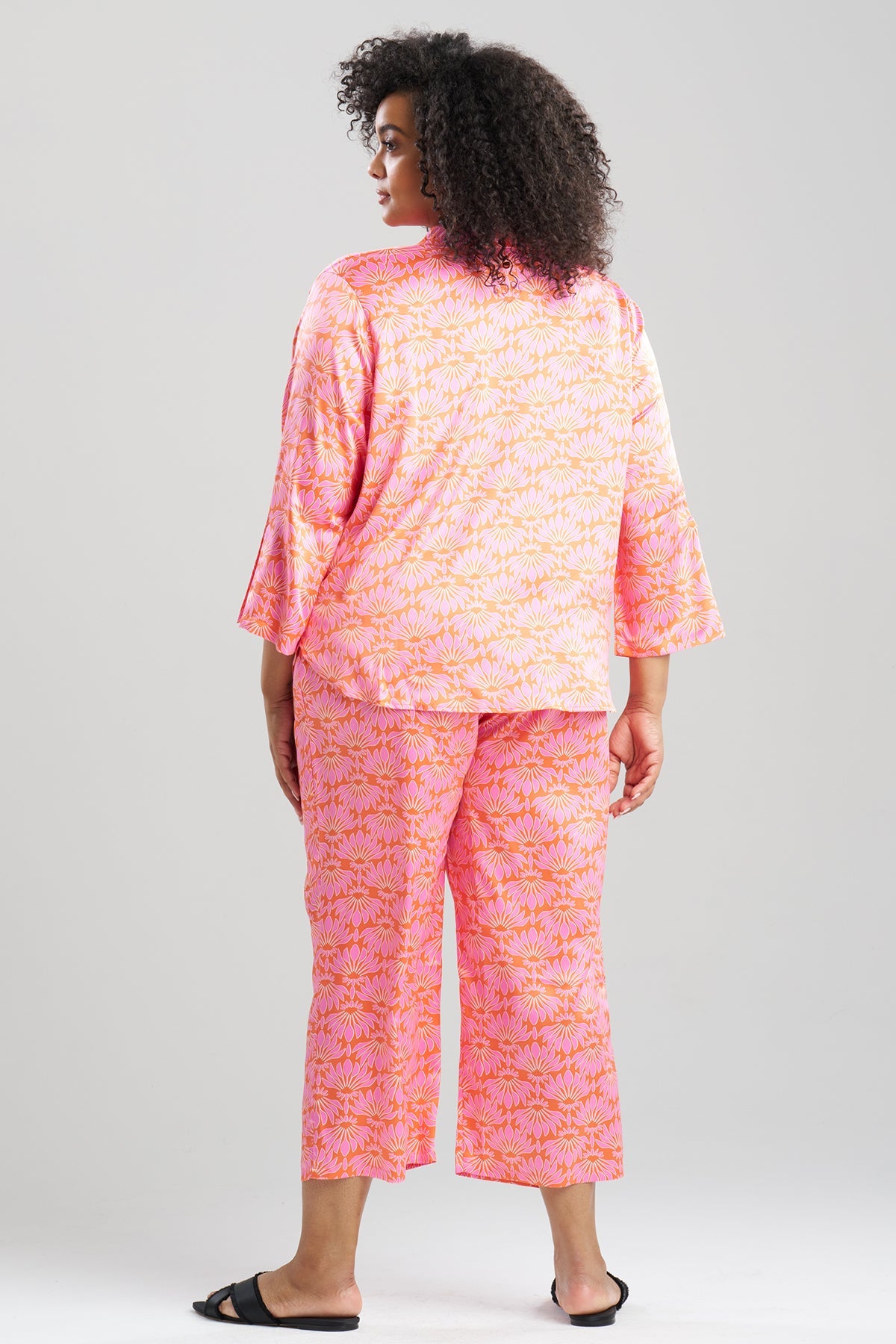 Natori Rhythm Printed Satin Mandarin PJ