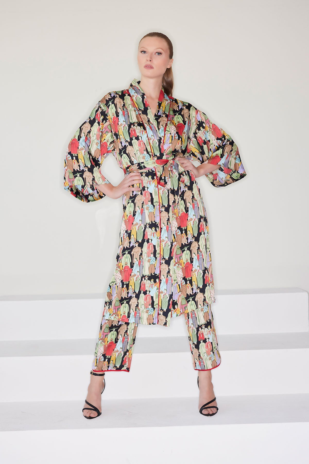 Natori Buy Dynasty Robe in Black Online