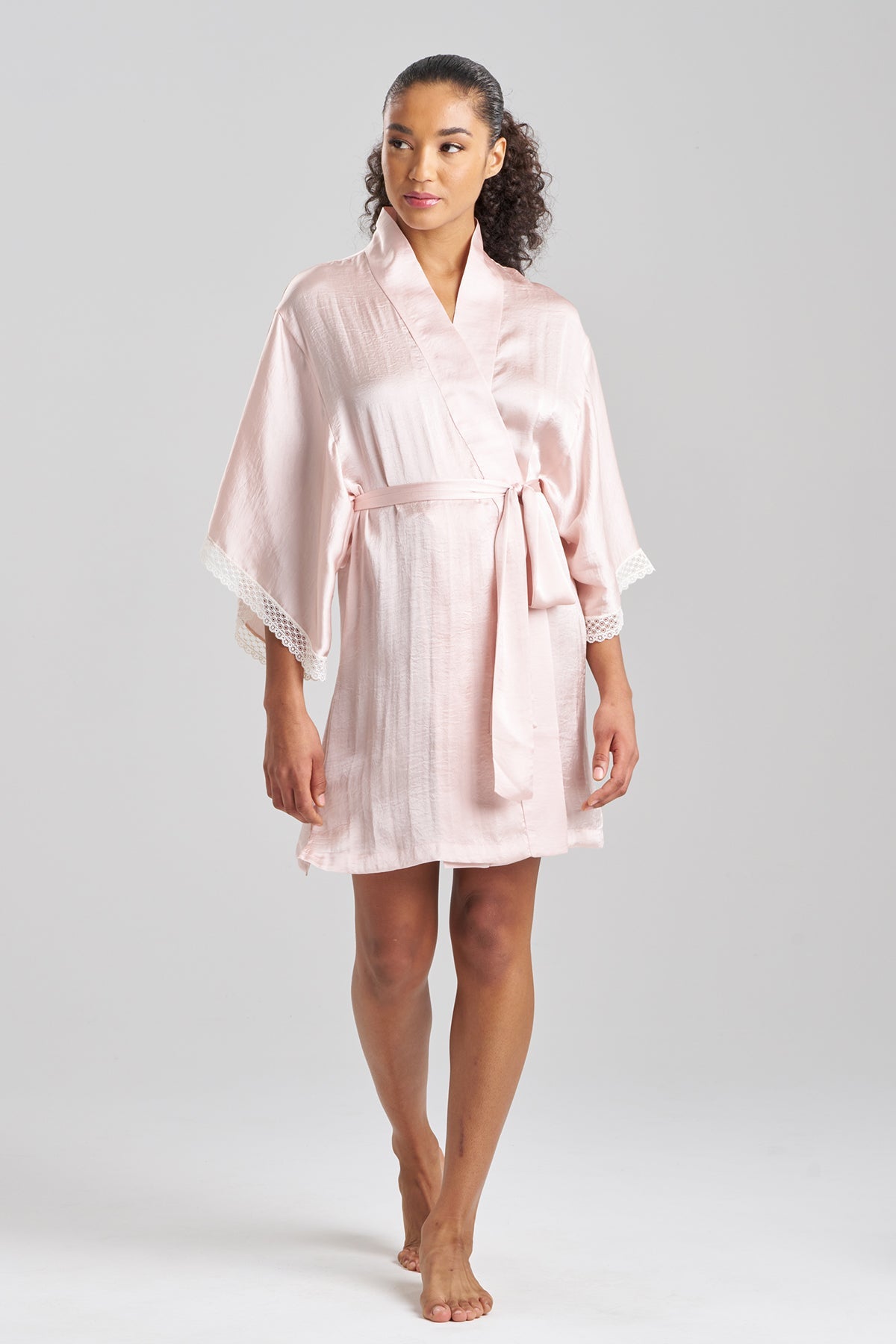 Natori Ashley Icon Lace Wrap