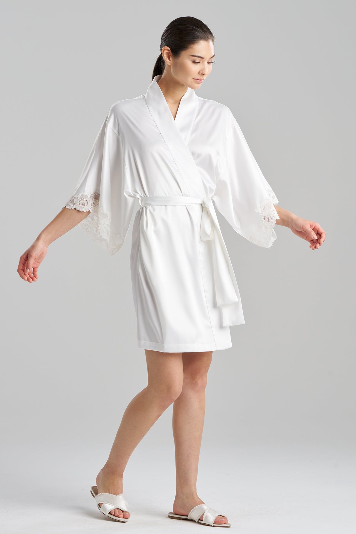 Natori Peony Glamour Wrap