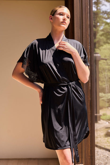 Natori Enchant Short Wrap