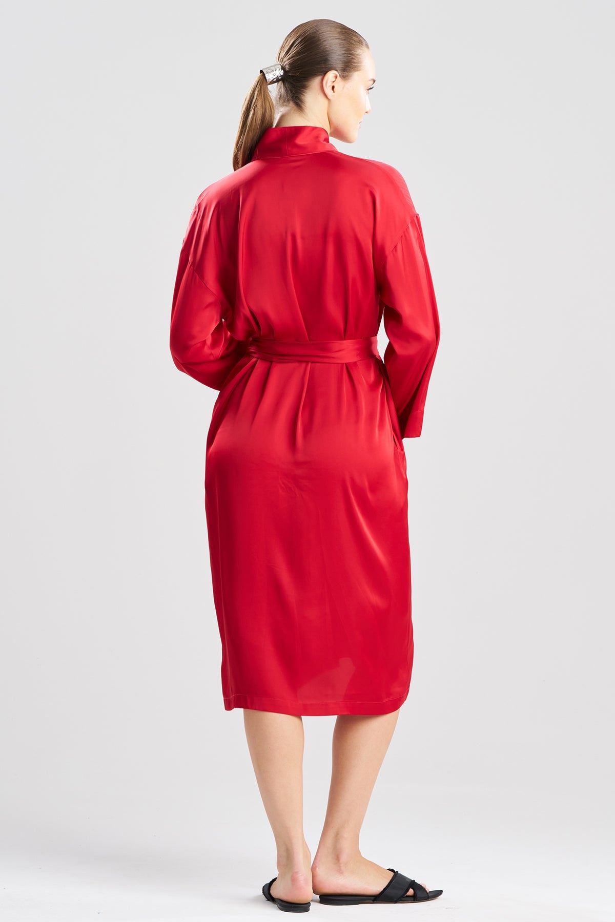 Natori Satin Essentials Embroidered Robe