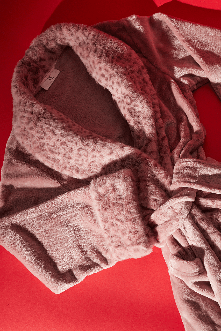 Natori Buy Plush Lynx Robe in Nude Blush Online