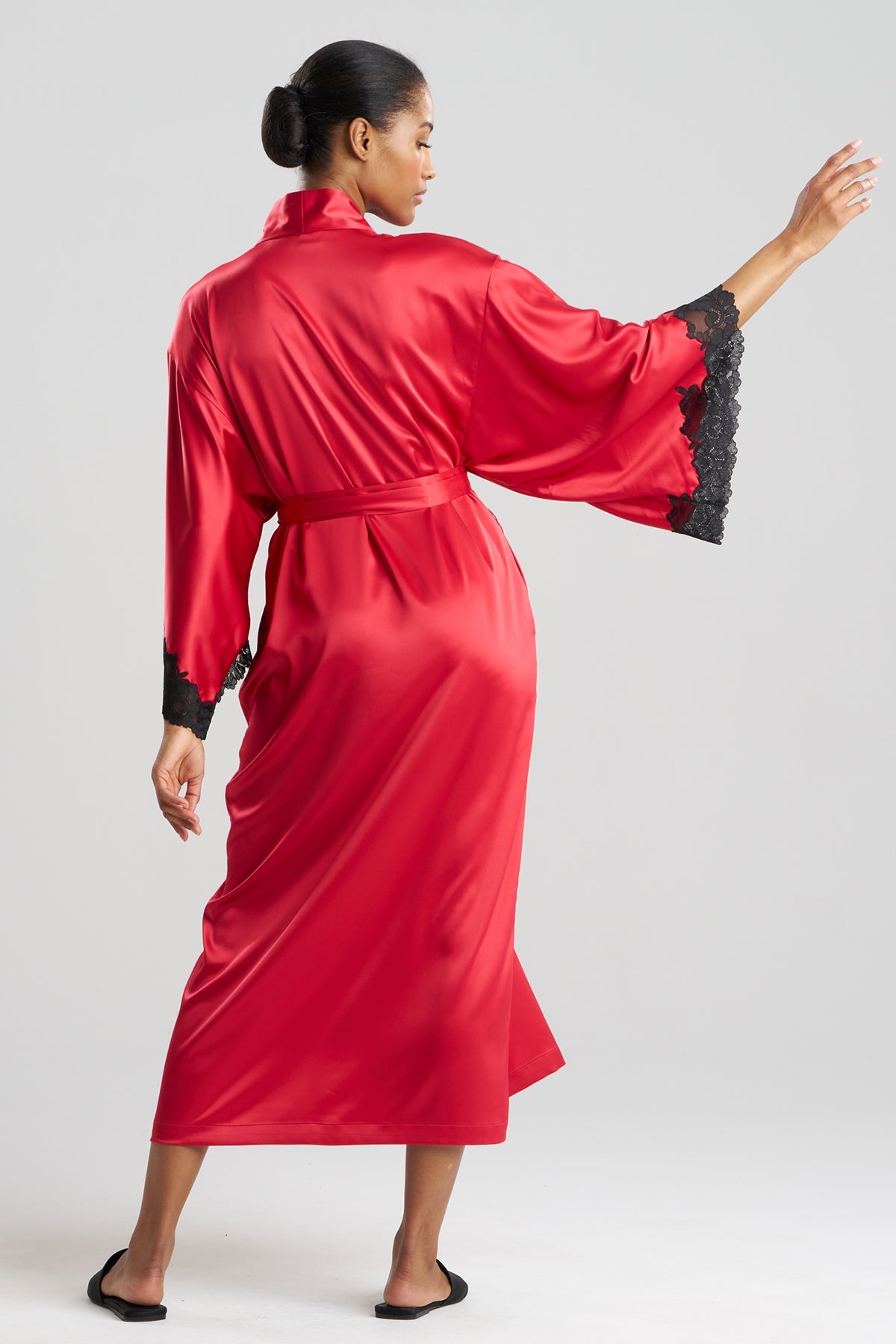 Natori Peony Glamour Robe