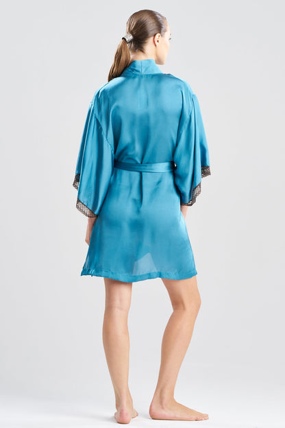 Natori Ashley Icon Lace Wrap