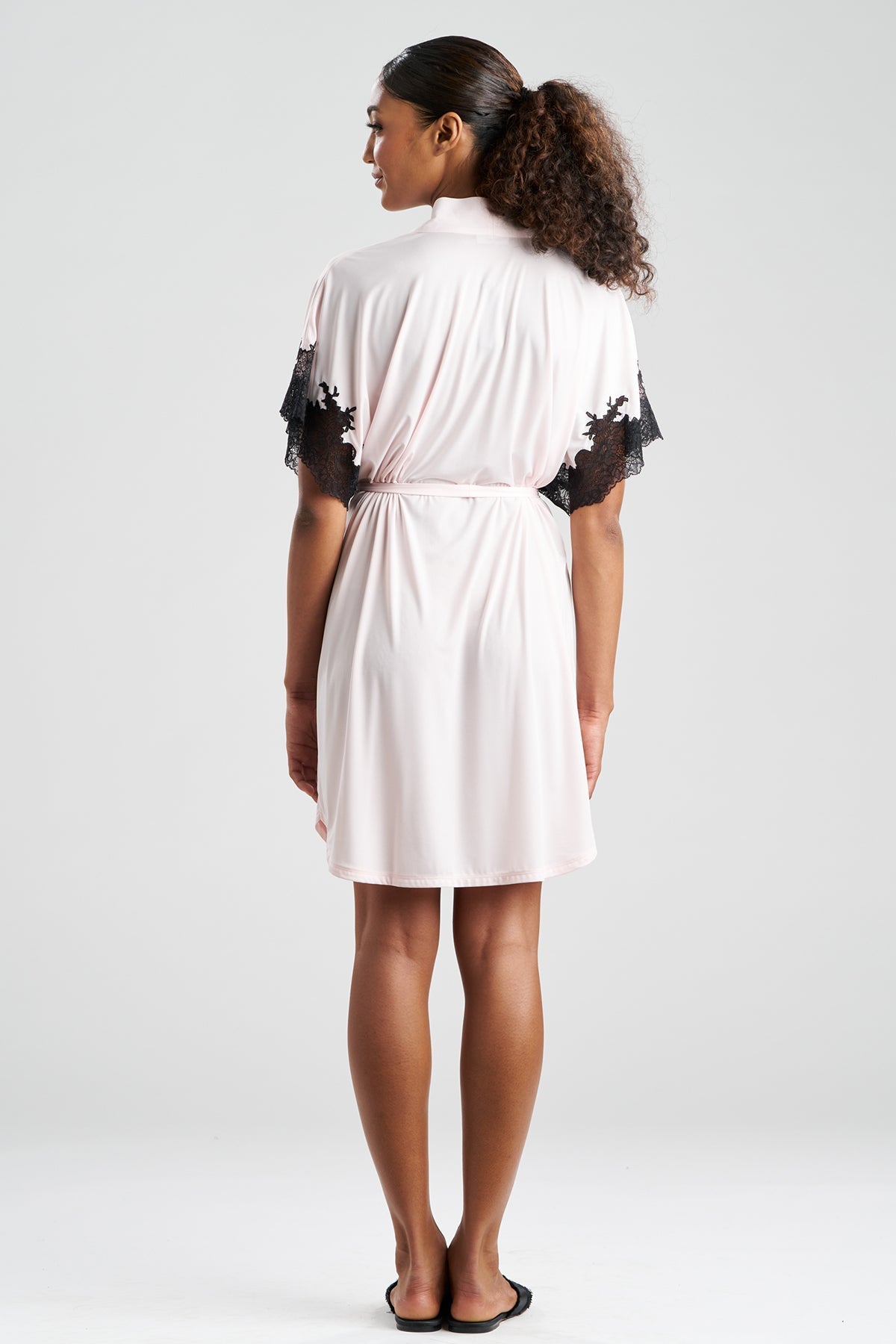 Natori Enchant Short Wrap