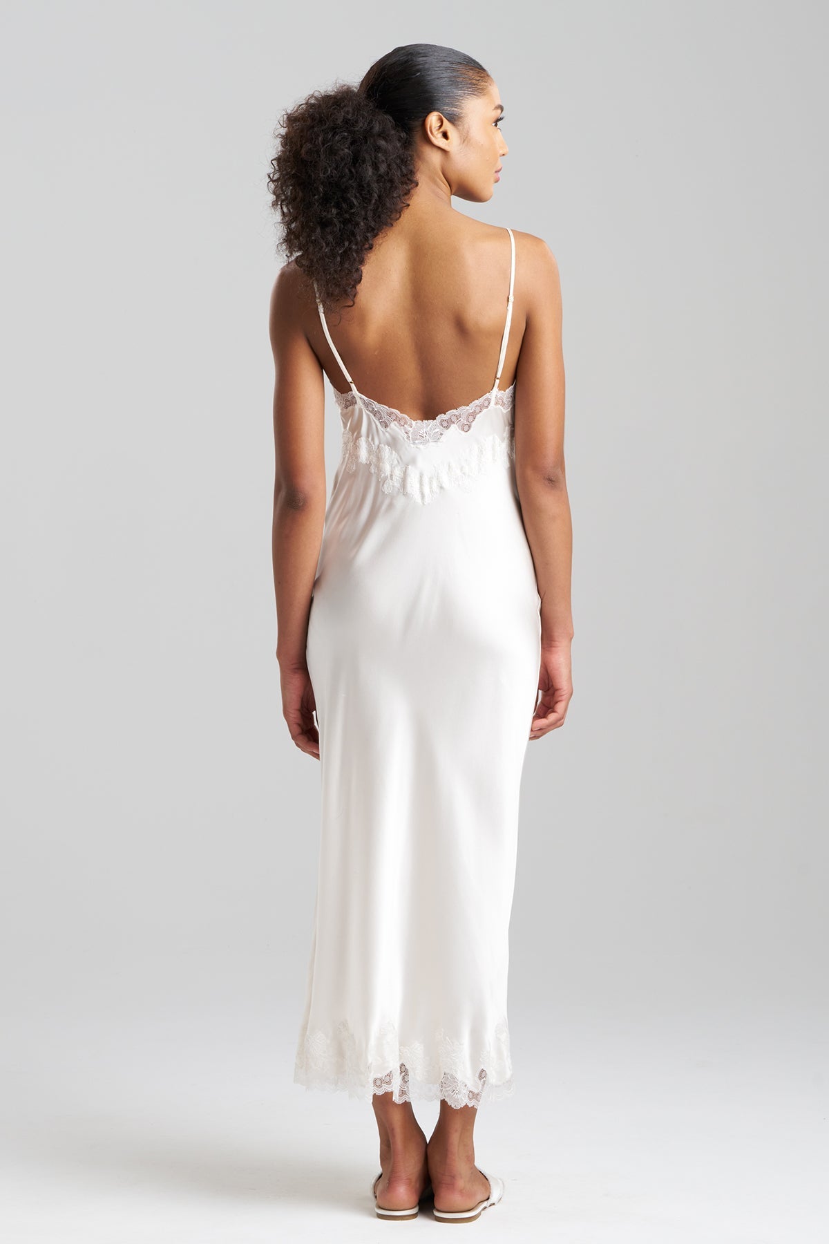 Natori Buy Lolita Lace Slit Gown in Warm White Online