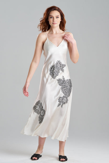 Natori Buy Couture Miyoshi Embroidered Silk Gown in Warm White Online