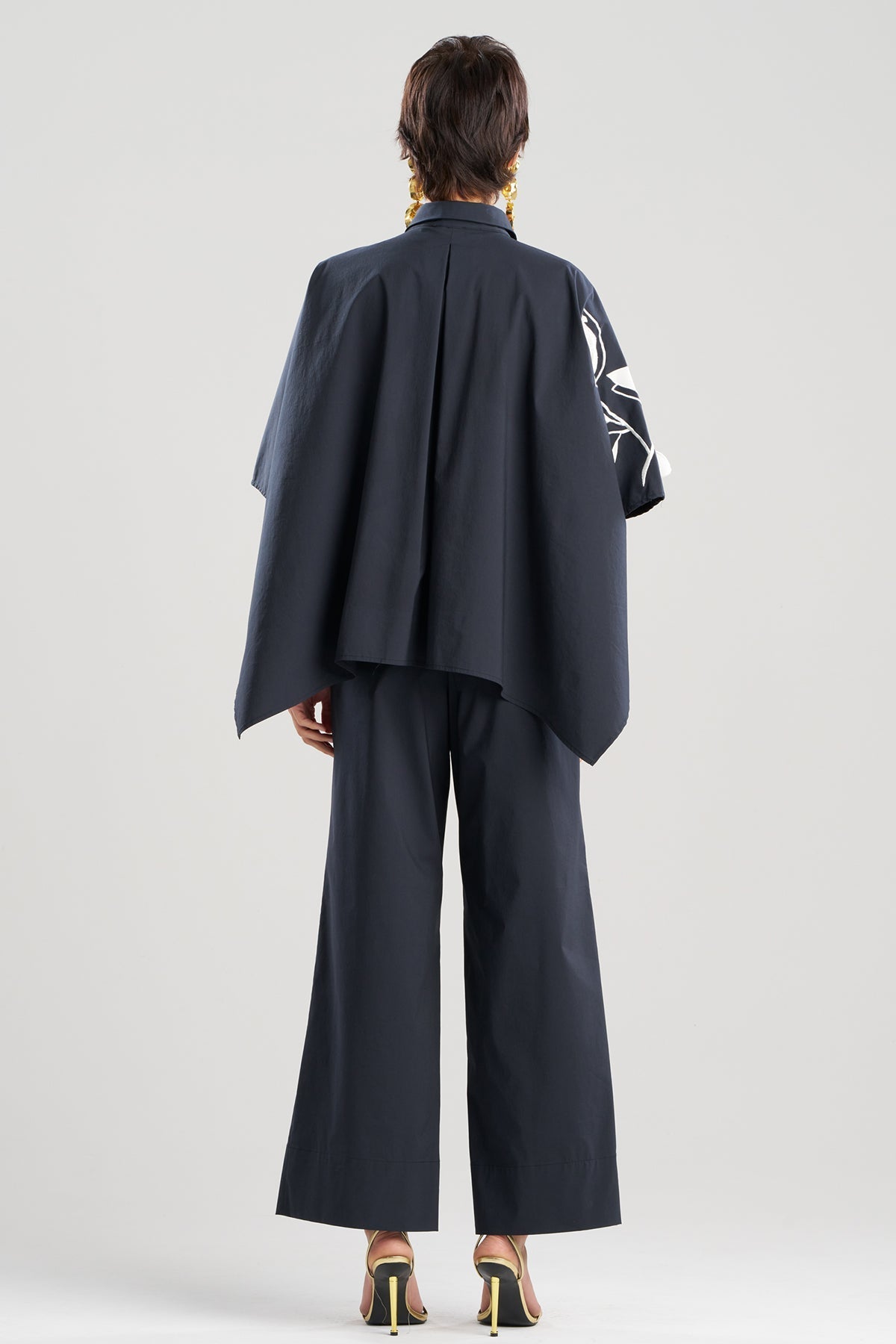 Natori Tech Cotton Taffeta Embroidered Button Down Caftan Shirt