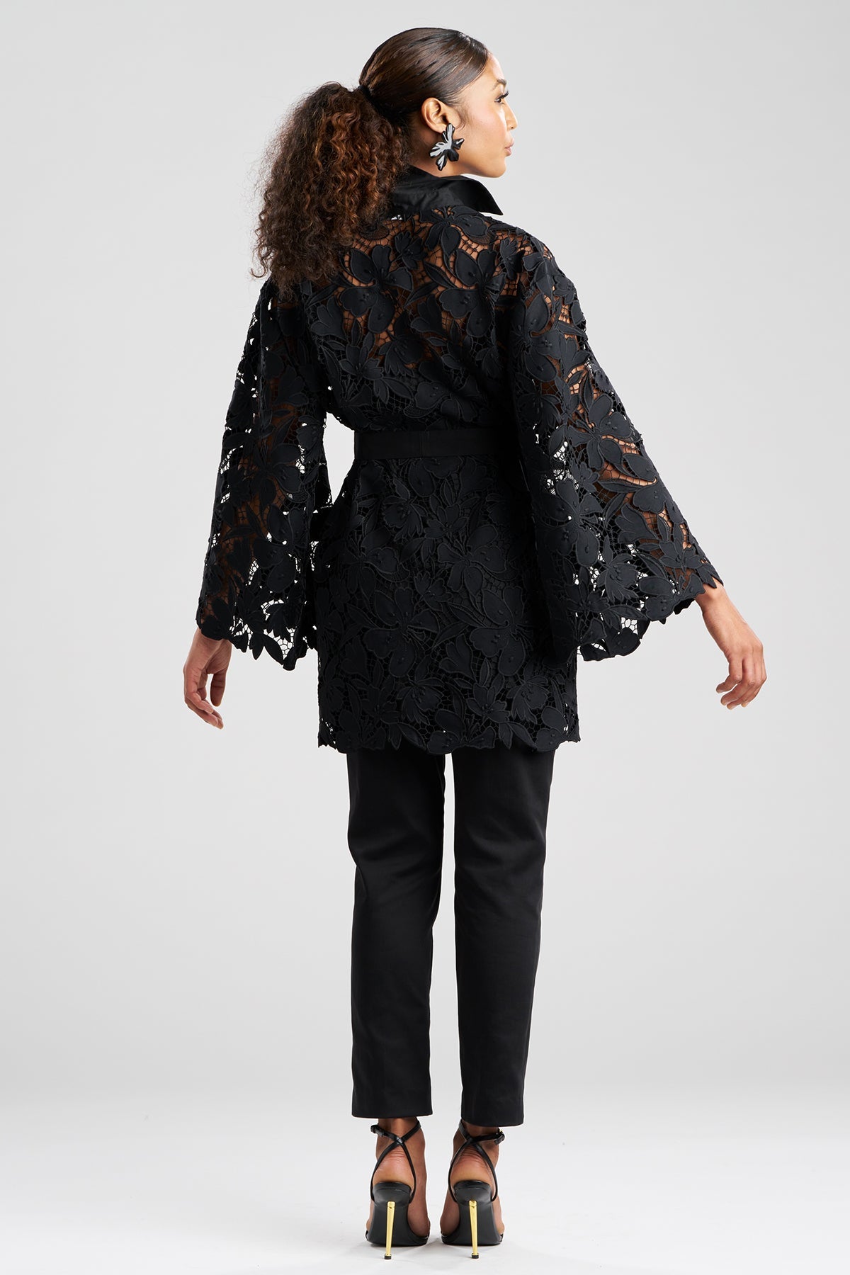 Natori Peony Floral Lace Pull Over Tunic