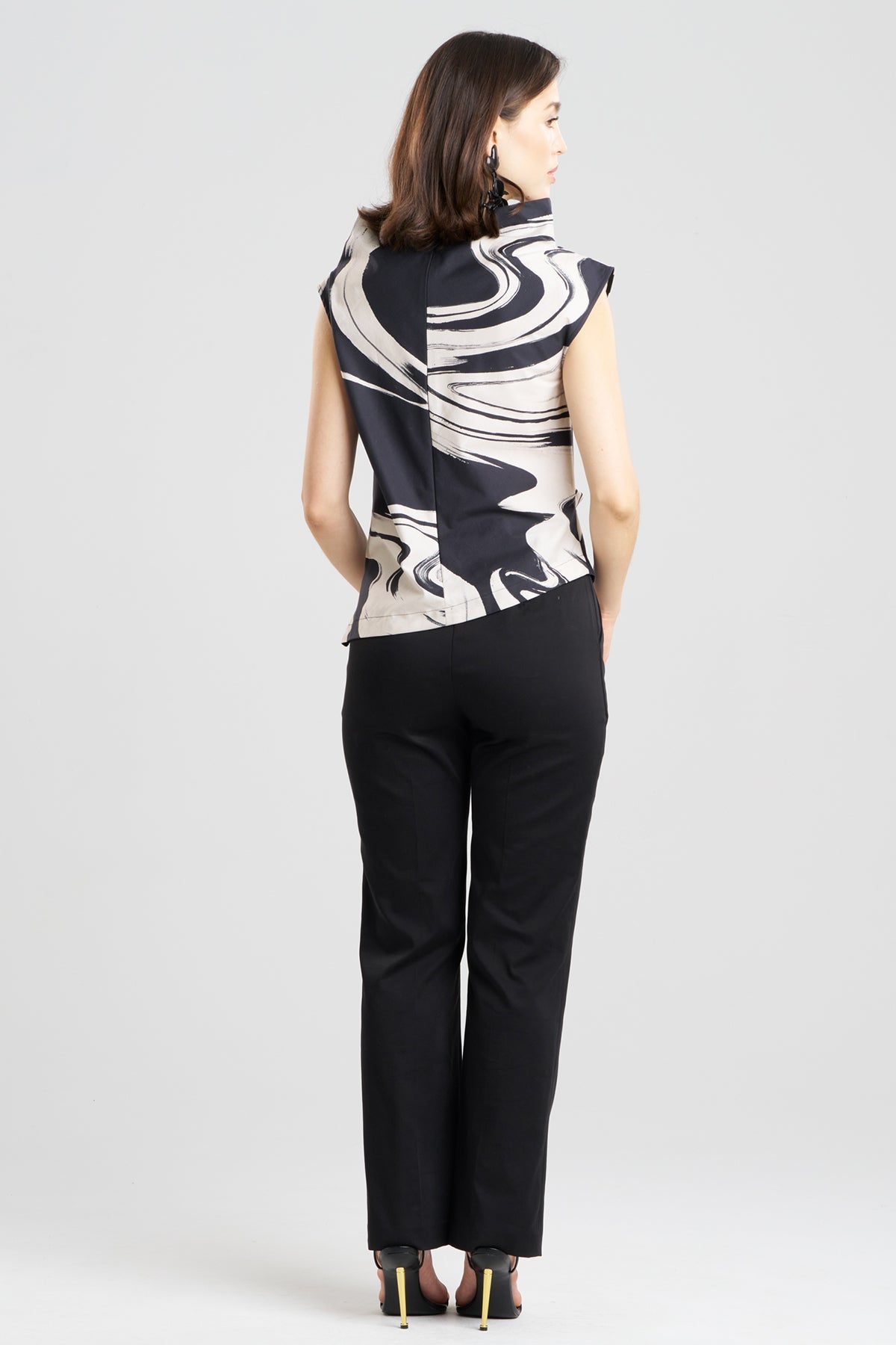 Natori Kaze Cotton Asymmetric Funnel Neck Top