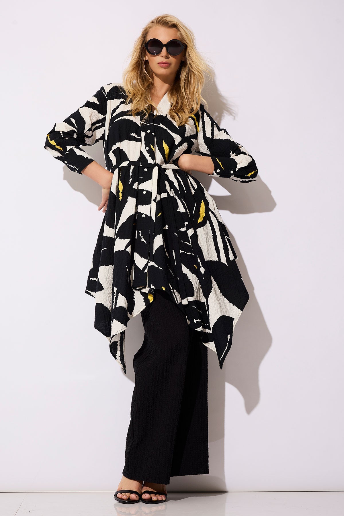 Natori Leaf Matelassé Cotton Handkerchief Tunic