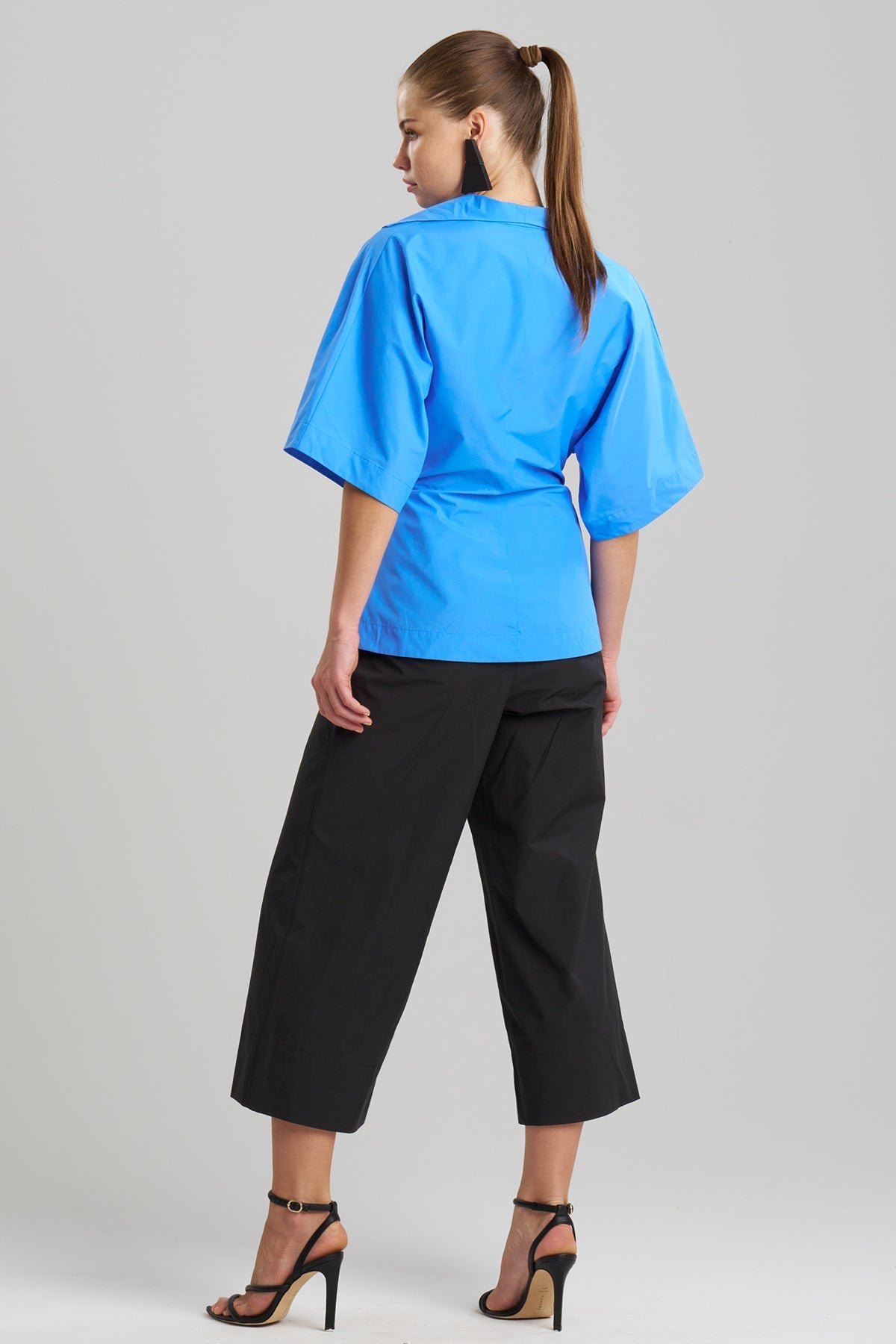 Natori Techno Poplin Wrap Top