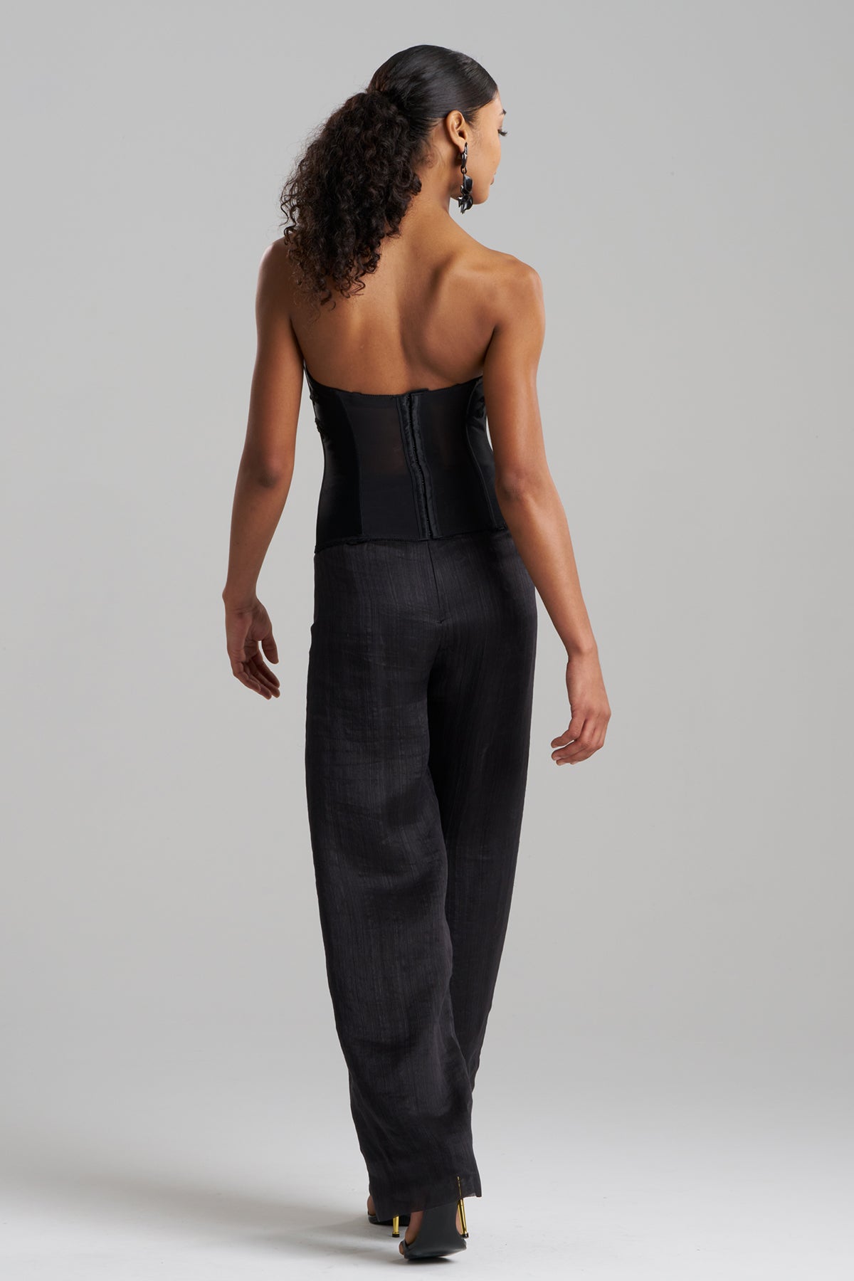 Natori Couture Piña Embroidered Bustier