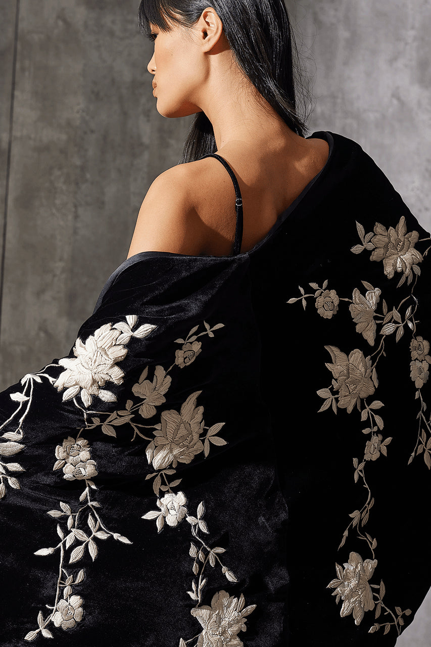 Natori Buy Couture Velvet Silk Embroidered Coat in Black Online