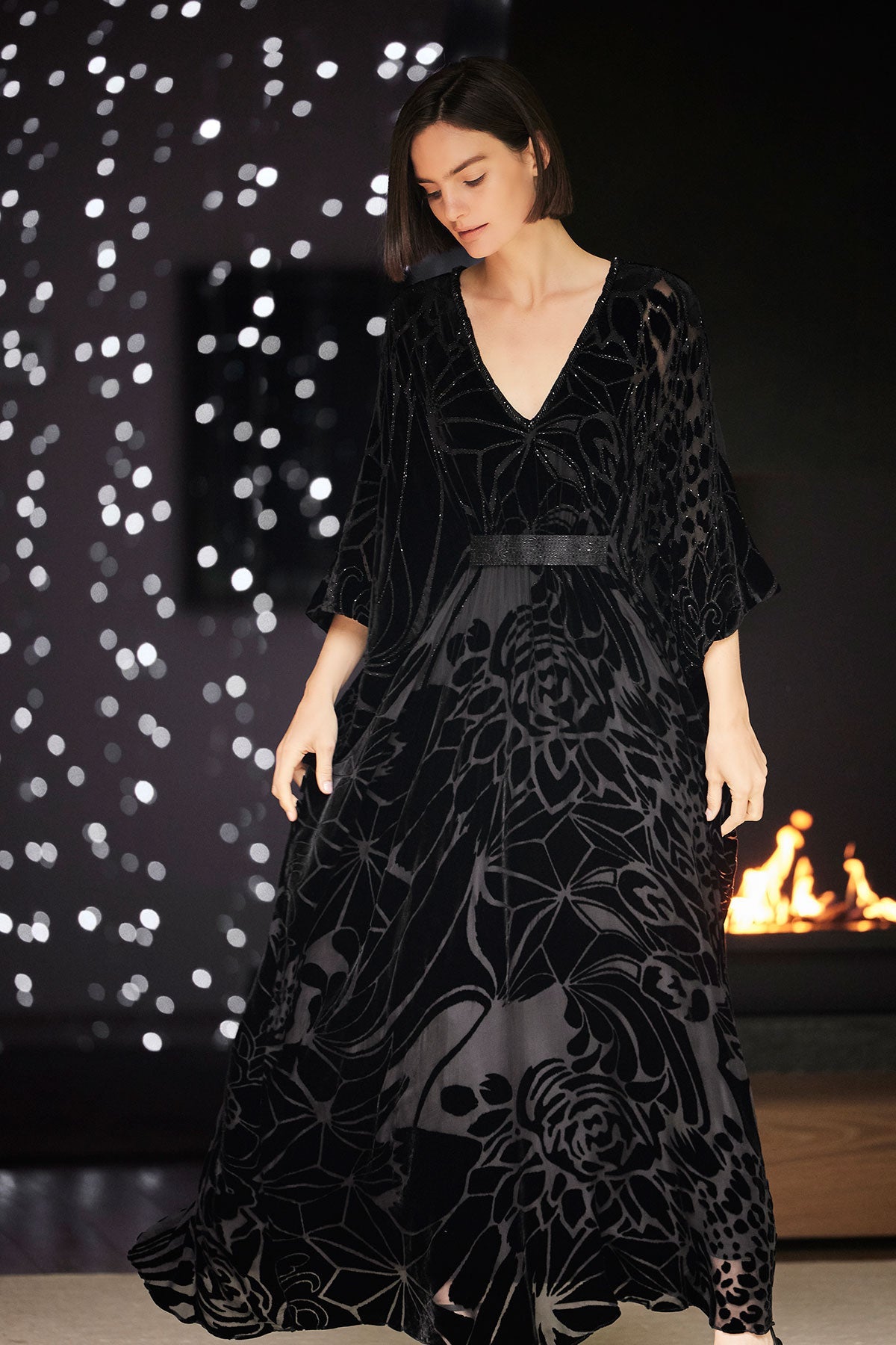 Natori Nouveau Velvet Embellished Silk Caftan