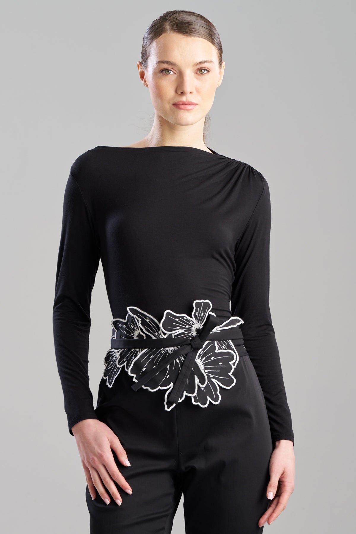 Natori Cotton Chino Embroidered Floral Obi Belt