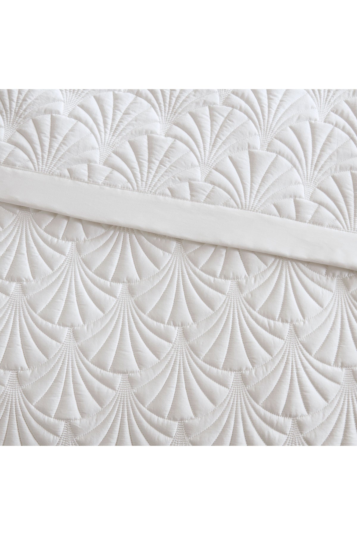 Natori Jeju Embroidered 3 Piece Quilt Mini Set