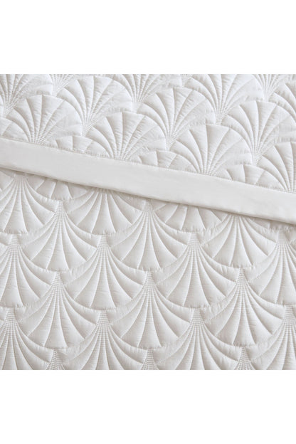 Natori Jeju Embroidered 3 Piece Quilt Mini Set