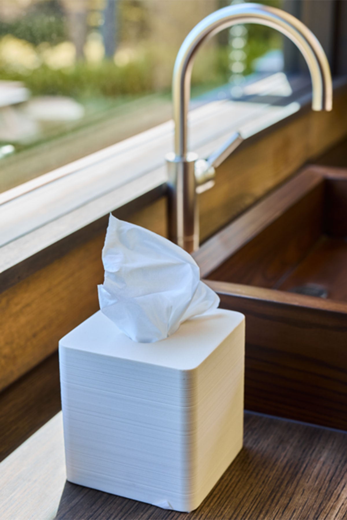 Natori Infinity Tissue Holder