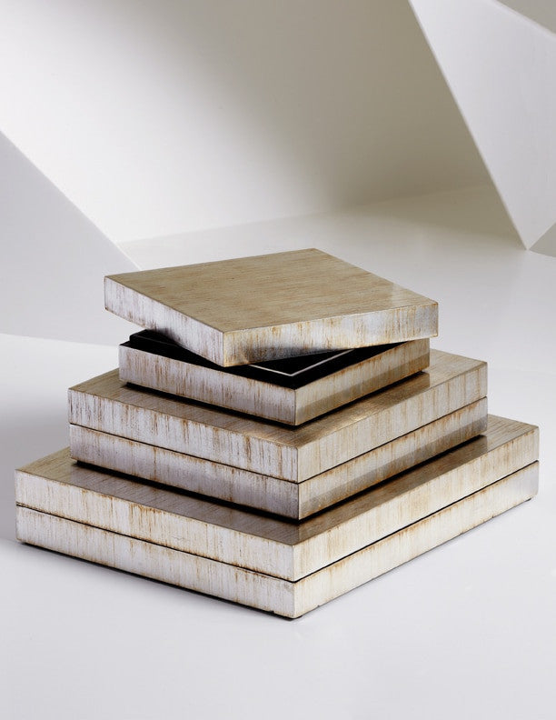 Natori Buy Lacquer Rectangular Box in Foil Antique Silver Online